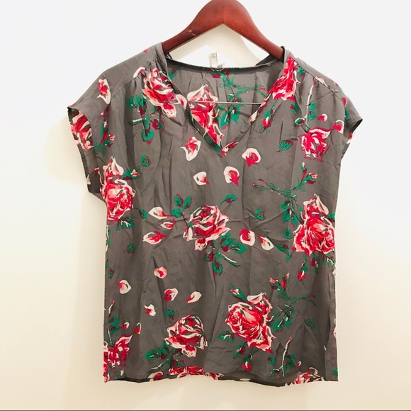 Joie Tops - Joie Suela Silk Rose Print Blouse Small Gray flowers top shirt
